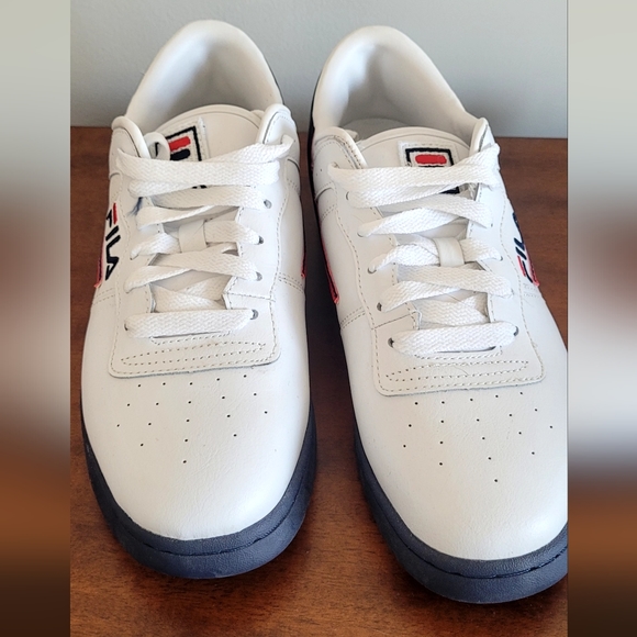 Fila sneakers - Picture 2 of 3